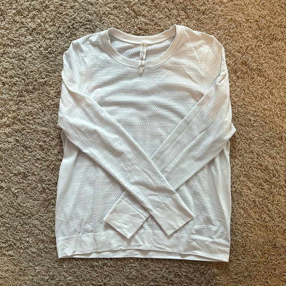 Lululemon White Top